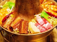 烧肉什锦锅-鼓楼东街老火锅(鼓楼店)