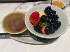 湖滨甜点-湖滨28中餐厅·西湖宴·杭州君悦酒店