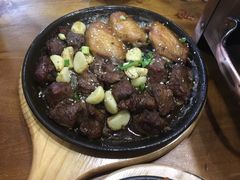 -老东镇啤酒屋海鲜加工·蒸汽海鲜·海鲜烧烤(台东店)