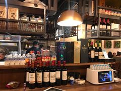 -六扇门潮汕牛肉火锅(BGC店)