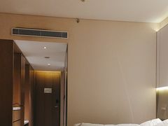 -上海国展宝龙丽筠酒店
