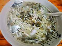 咸菜肉丝面-言老头面馆(南环农贸市场店)