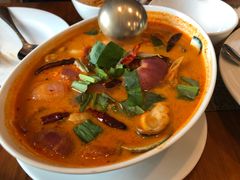 -Chom Cafe and Restaurant