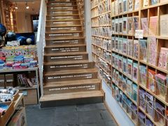 店内环境-猫的天空之城概念书店(苏州平江店)