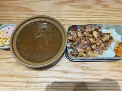 -有肉食·虎九闽菜(798艺术区店)