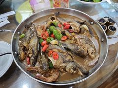 小溪鱼锅-李东农庄(中南百草园地标店)