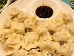 -闯关东东北农家菜(崂山石老人店)