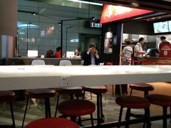 -肯德基(虹桥机场T2北指廊精选外卖点店)