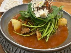 -喇喇排骨火锅·传统韩式脊骨汤(望京西园总店)