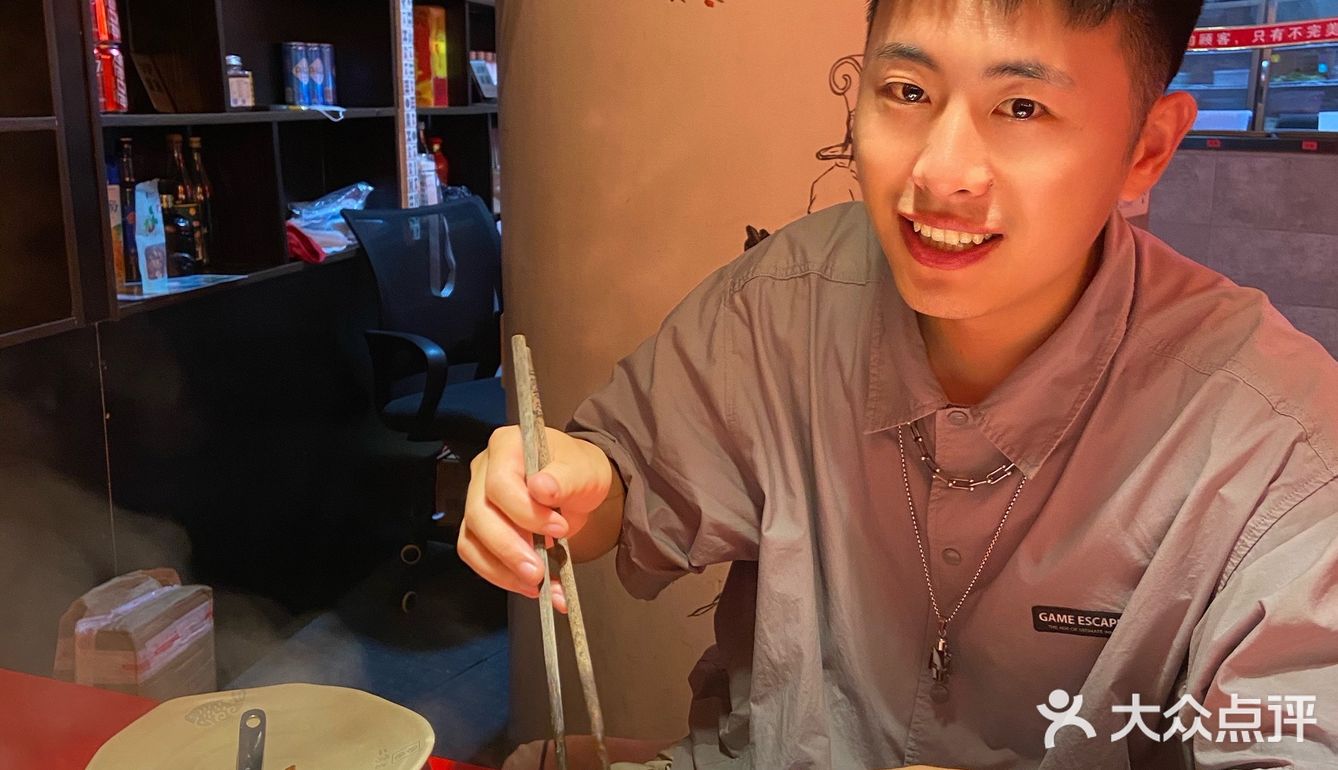 人均不到50的重庆火锅，川渝人都说正宗[调皮]