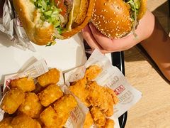 -The Habit Burger Grill 哈比特汉堡(复兴soho店)