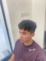 -乾健·烫染·接发SALON