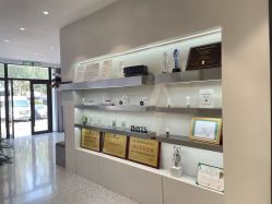 -三只熊皮肤管理中心旗舰店