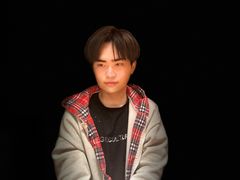 -皇马纯KTV·量贩·聚会(民治店)