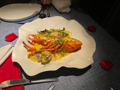 -弦月窗LUNETTE BY AMANDA(复兴路店)