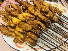 -老钟家烤羊排·敦伊阁清真餐厅胡羊焖饼