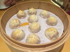 蟹粉小笼汤包-鼎泰丰(当代商城店)