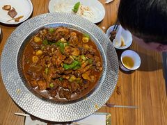 -俭寨大盘鸡·手抓肉·烧烤新疆菜(乌苏路店)