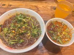 -万记麻辣烫国展总店