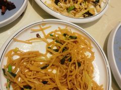 -陈阿婆鱼头泡饼·京味菜(复兴路店)