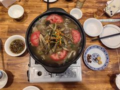 -乡土特色.冷锅鱼.牦牛肉汤锅