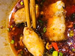 -肖肖酸萝卜鱼火锅(总店)