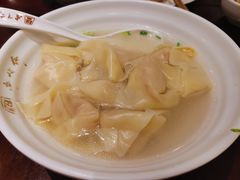 刀鱼馄饨-老半斋(福州路店)