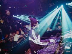 -V AMUSING CLUB·酒吧(银河中心店)