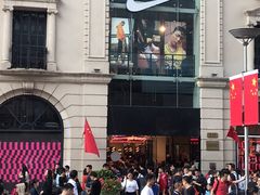 -NIKE品牌体验店(南京东路店)