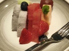 -云厨·高空西餐厅(成都瑯珀·凯悦臻选酒店)