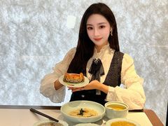 -裕兴记•蟹黄面馆(人民广场店)