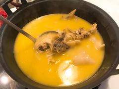 -鲜入围煮花胶鸡海鲜火锅