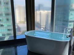 -深圳皇庭V酒店