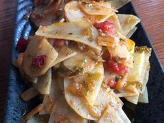 酸菜炒洋芋片-紫滇源云南生态菜(丹凤街店)
