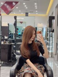 -BULB STUDIO 巴柏明星发型工作室