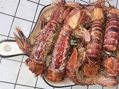 -红月湾海鲜饭店•沙滩海景(双月湾店)