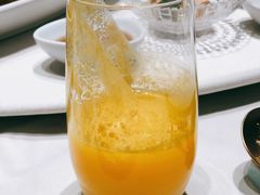 鲜榨橙汁-蝶园·装修中(BFC外滩金融中心店)