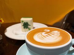 -Fridi Patisserie Cafe