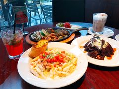 -Chili's Cafe&Bar奇利斯(滨江店)