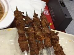 -南城香·饭香串香馄饨香(青年路店)
