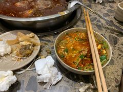 -肖肖酸萝卜鱼火锅(总店)