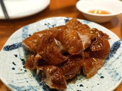 烧鸭腿-頂好酒家·经典粤菜(海信广场店)