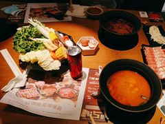 -呷哺呷哺(融创茂店)