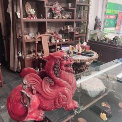 -灵彩珠宝(朗香街店)