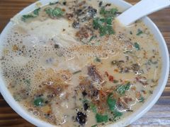 -云南大锅豆浆店