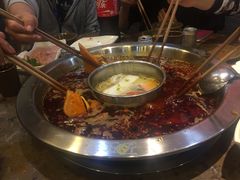 -憨石匠鲜菜土火锅(昆都店)