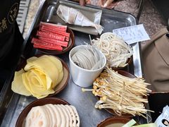 -黄潇洒老火锅(九眼桥宏济巷店)