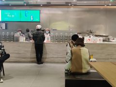 -喜茶(杭州滨江宝龙店)