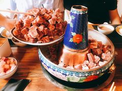 -毛辣果·贵州红酸汤牛肉火锅(西单店)