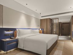 -北京东三环希尔顿逸林酒店